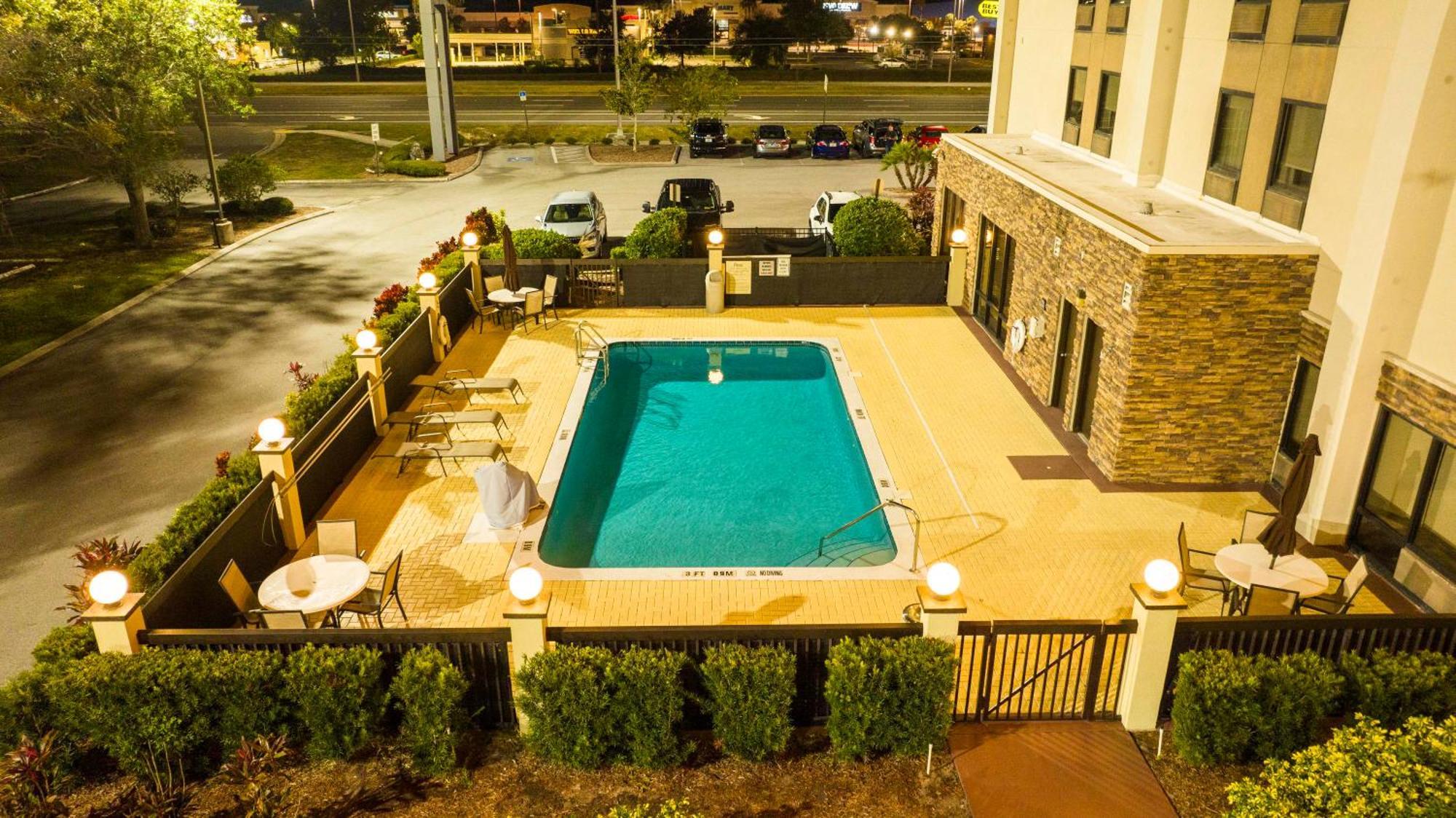 Hampton Inn By Hilton Spring Hill Timber Pines Exterior photo