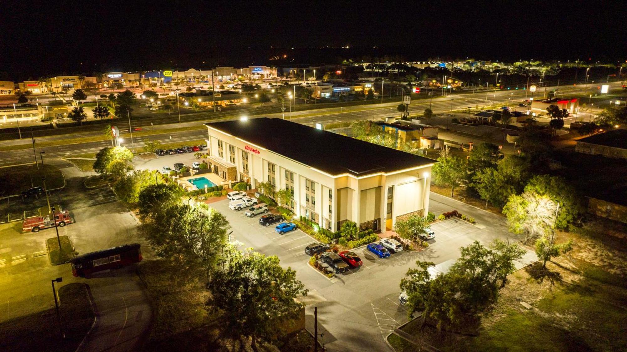 Hampton Inn By Hilton Spring Hill Timber Pines Exterior photo